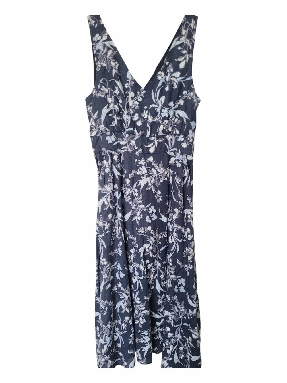 ✅ NWOT C&C California Navy and White Floral linen V-Neck Mini Dress size 6